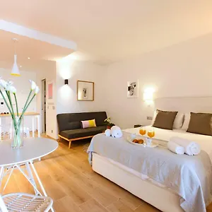 https://benal-beach-by-madflats-collection.1costadelsol.com
